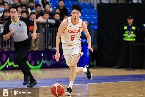 九游体育首页-化身组织者！程帅澎4中0&amp;2罚2中得到2分 但送出全队最高6次助攻